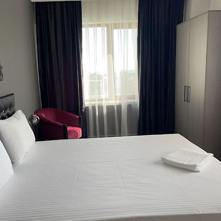 Respiro Park Hotel บูยูกเชกเมเช ภายนอก รูปภาพ