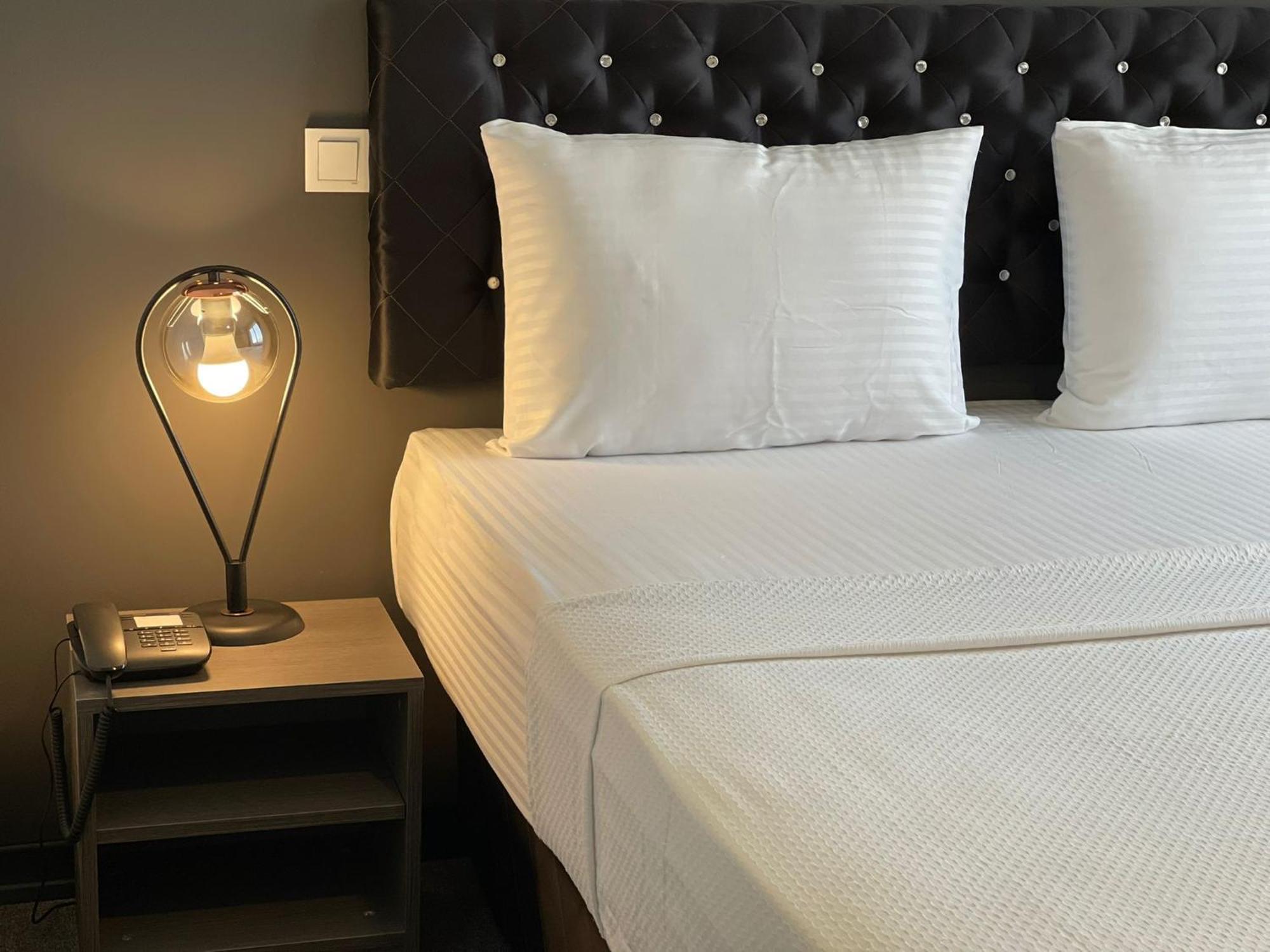Respiro Park Hotel บูยูกเชกเมเช ภายนอก รูปภาพ