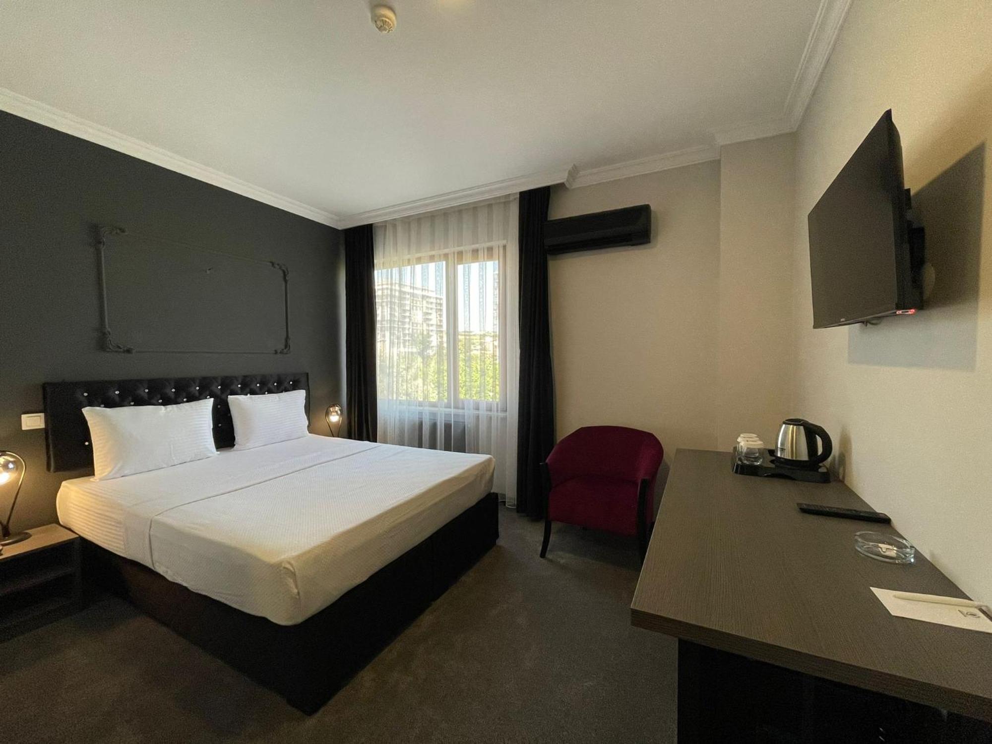 Respiro Park Hotel บูยูกเชกเมเช ภายนอก รูปภาพ